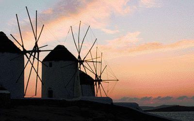 MICONOS: la isla que no duerme